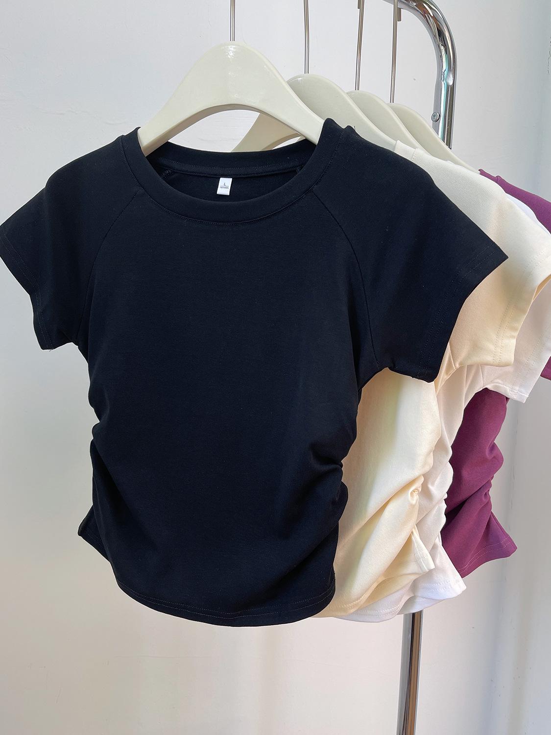 

Фиолетовая пикантная оригинальная футболка с коротким рукавом и вырезами: Приталенный крой, присборенная талия, весенний дизайн для женщин L чёрный