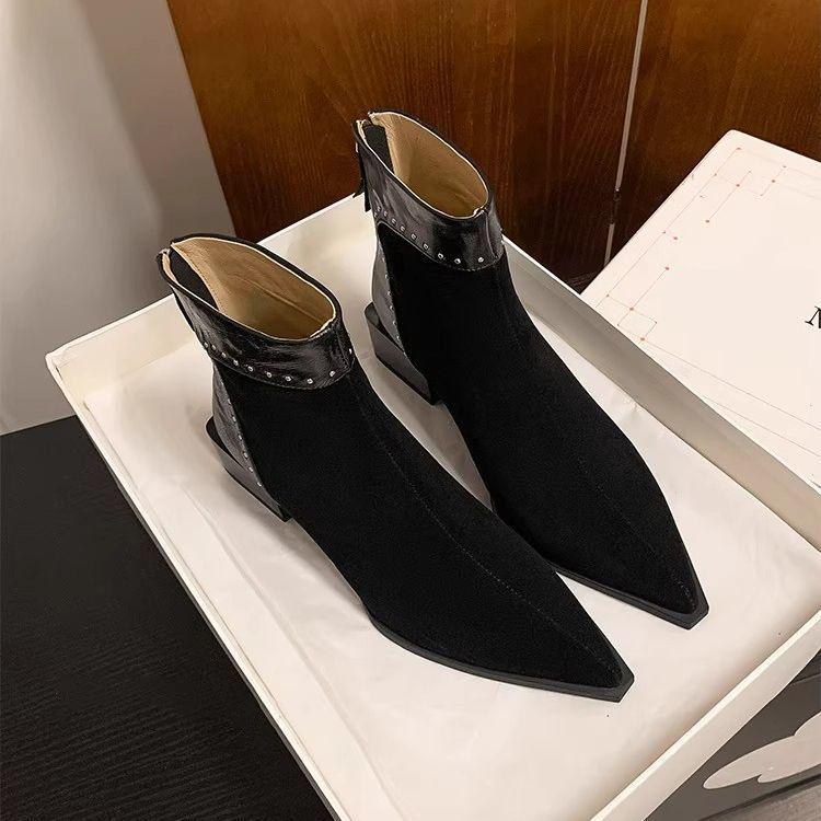 

Vintage Brown Chelsea Boots with French Pointed Toe, Elastic Slim Fit, Mid Heel, Chunky Ankle Design, and Back Zipper for Autumn/Winter. 40 Heel Height ~4cm