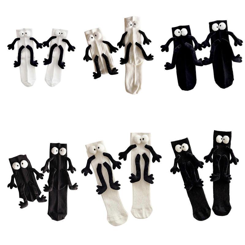 Magnetic Hand in Hand 3D Doll Couple Socks, Unisex Funny Socks, Magnetic Suction Couple Socks