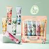 Weihnachts-Handcreme-Geschenkset 5 Teile Fruchtduftende Feuchtigkeitslotion für trockene Hände Weihnachtsfeier-Gastgeschenke Nikolausstrumpf-Füller