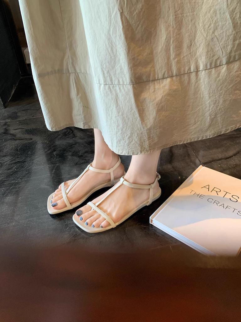 Sheepskin version~ Grape mother, the same fashionable diagonal cut square T-shaped belt leather toe versatile flat-soled sandals women's summer