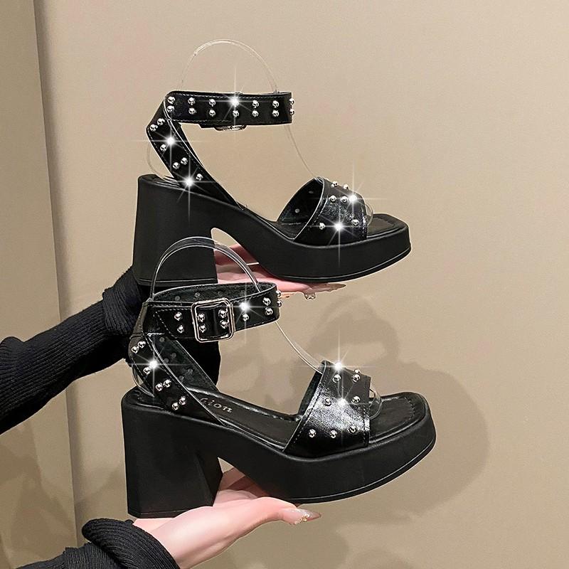 

Мода 2025Ангельский отпечаток мори-герл лолита косплей заклепки панк туфли женские туфли на высоком каблуке принцесса летние крутые сандалии 35 чёрный