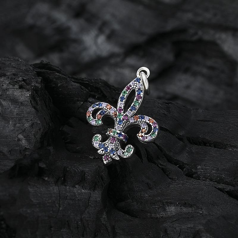 S925 Sterling Silver Rainbow Zircon Necklace Female Elegant Fashion High Sense Versatile Iris Coat of Arms Sterling Silver Collarbone Necklace