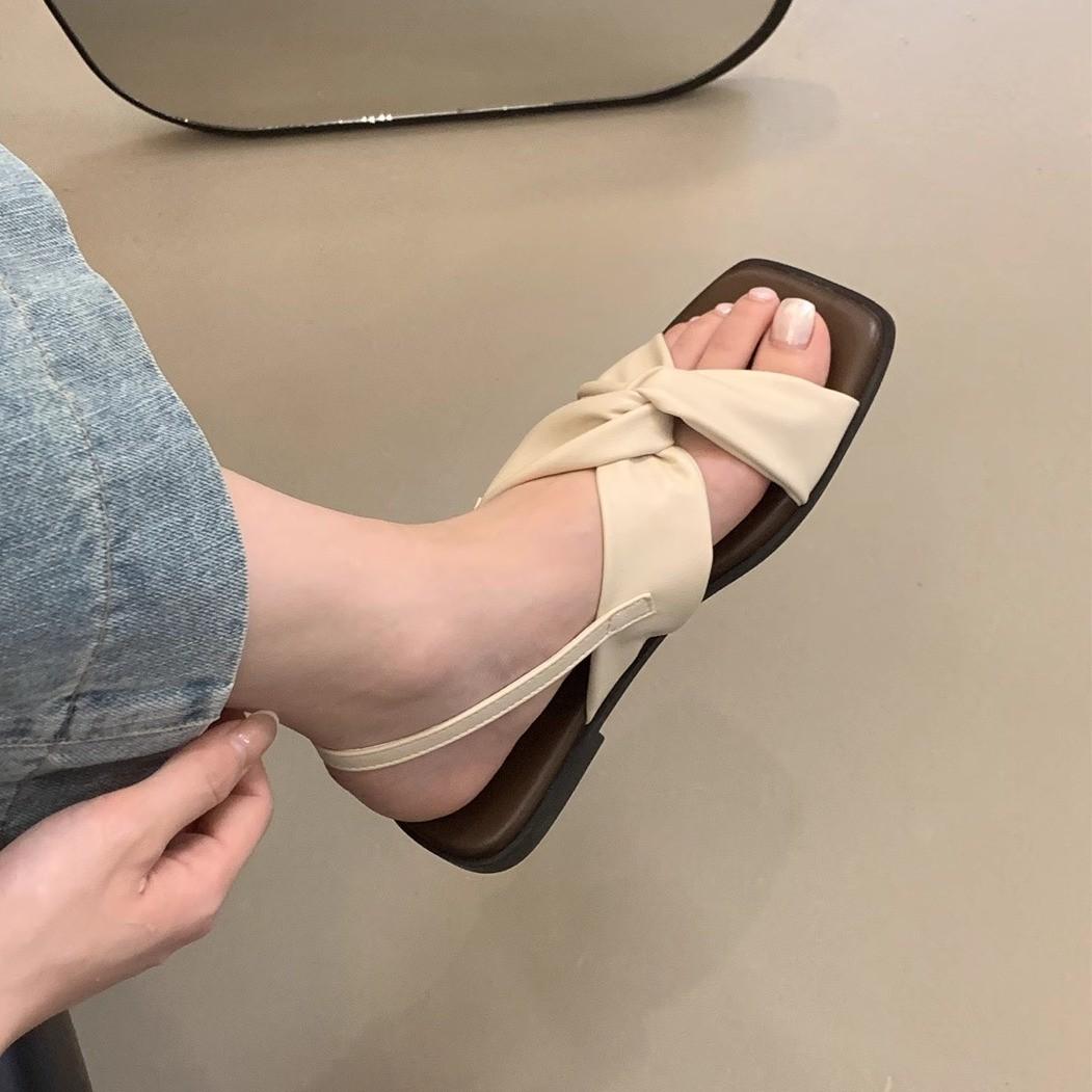 Женские летние сандалии для улицы новые красивые для отпуска приморские мягкие плоские пляжные туфли 35 2194₽