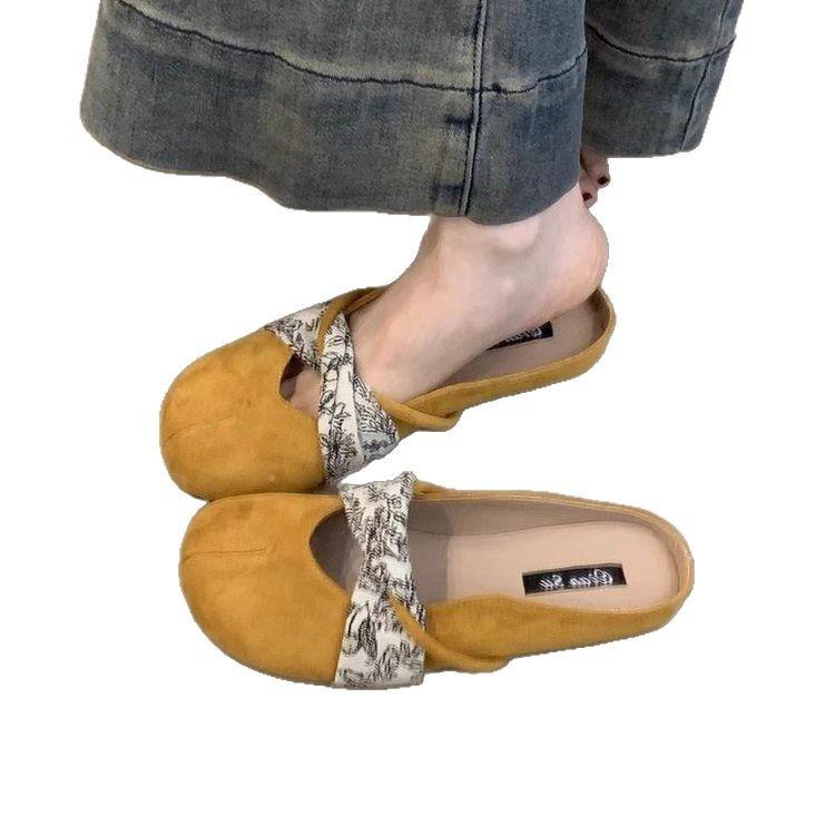 Retro Mori Literary and Artistic Style Baotou Half Slippers Women's 2025 Spring and Summer Outer Wear One Pedal Lazy Flat Bottom German Training Shoes