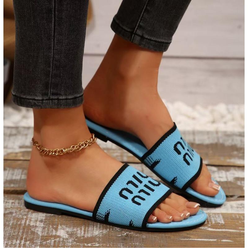 New Luxury Design Womens Rhinestone Alphabet Summer Flat Slippers Outdoor Ladies Slippers Casual Party Beach Flip Flops