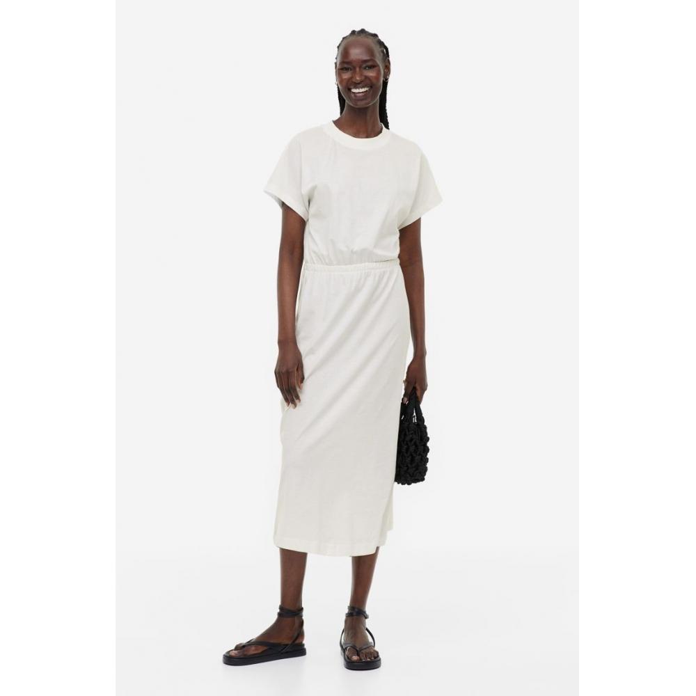 

Платье из джерси HM с курительной отделкой, белое