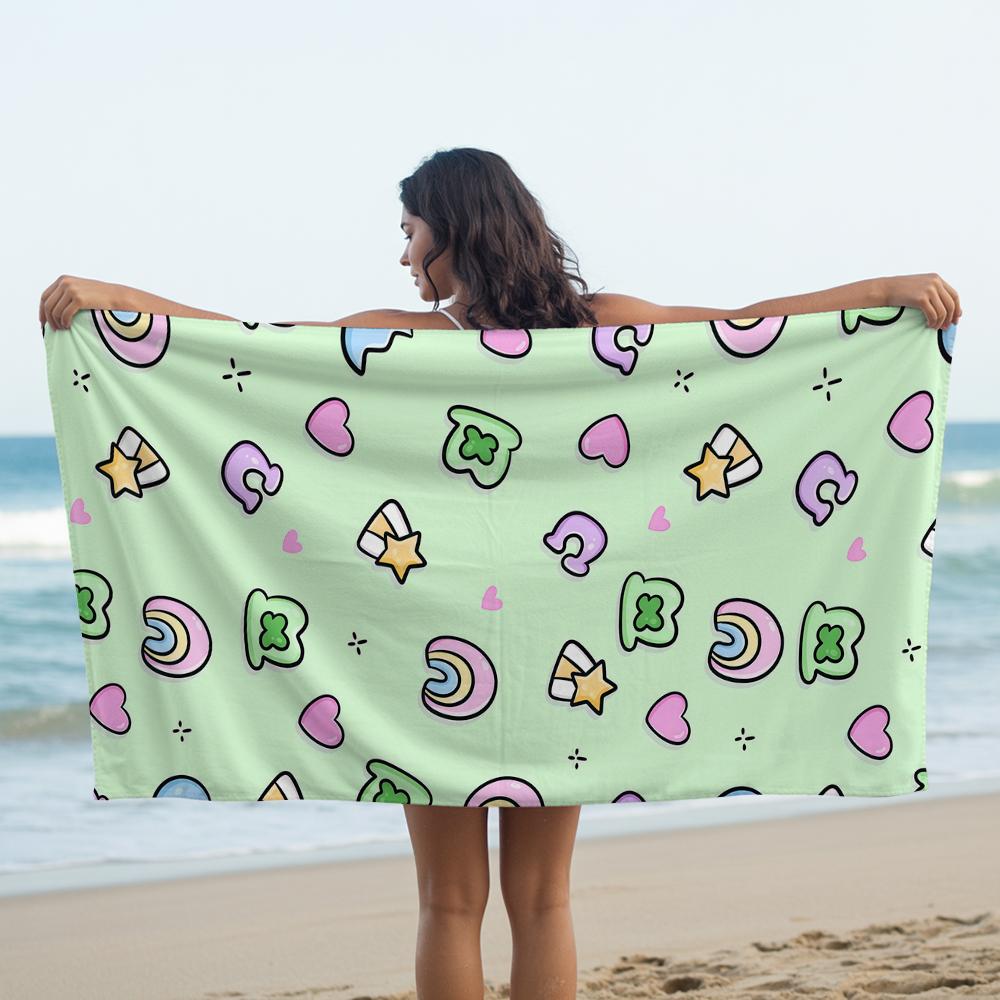 Lucky Charm Microfiber Beach Towel Quick Dry Sand Free Oversized Soft Absorbent Bath Towel for Swimming Pool Travel Gym