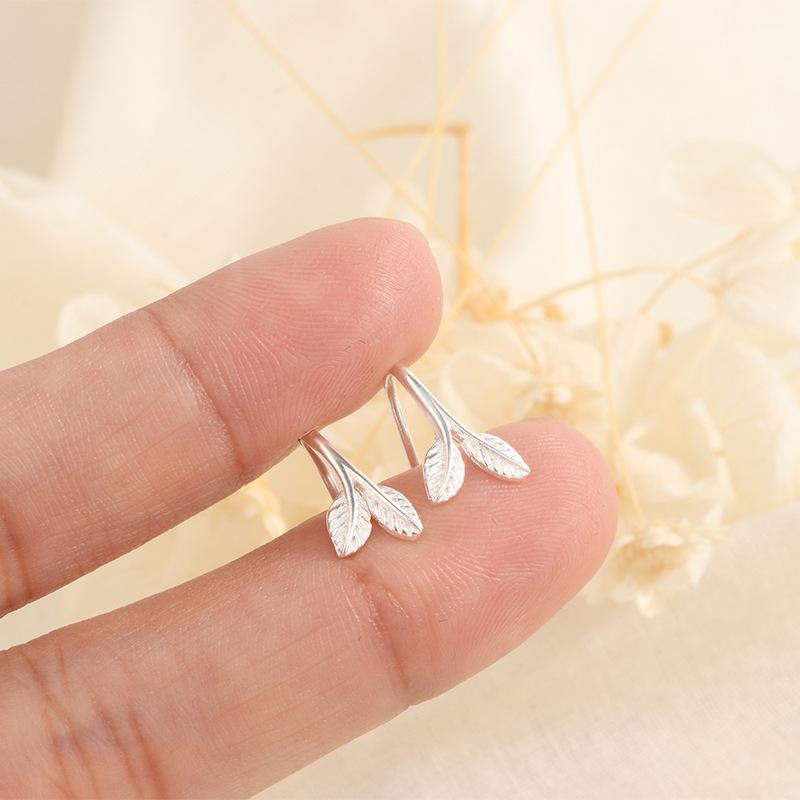 

S925 Silver Forest Earrings For Women Hypoallergenic Studs Comfortable For Sleeping Unique Design Ear Care Jewelry