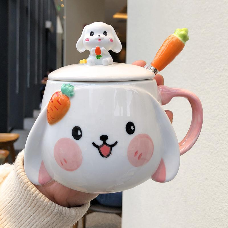 Handbemalte Keramiktasse mit Kaninchenmotiv und Deckel, Wasserbecher, Niedlicher Stil, Geschenk für Paare, Frühstück, Küche, Großes Fassungsvermögen, Wohnaccessoire