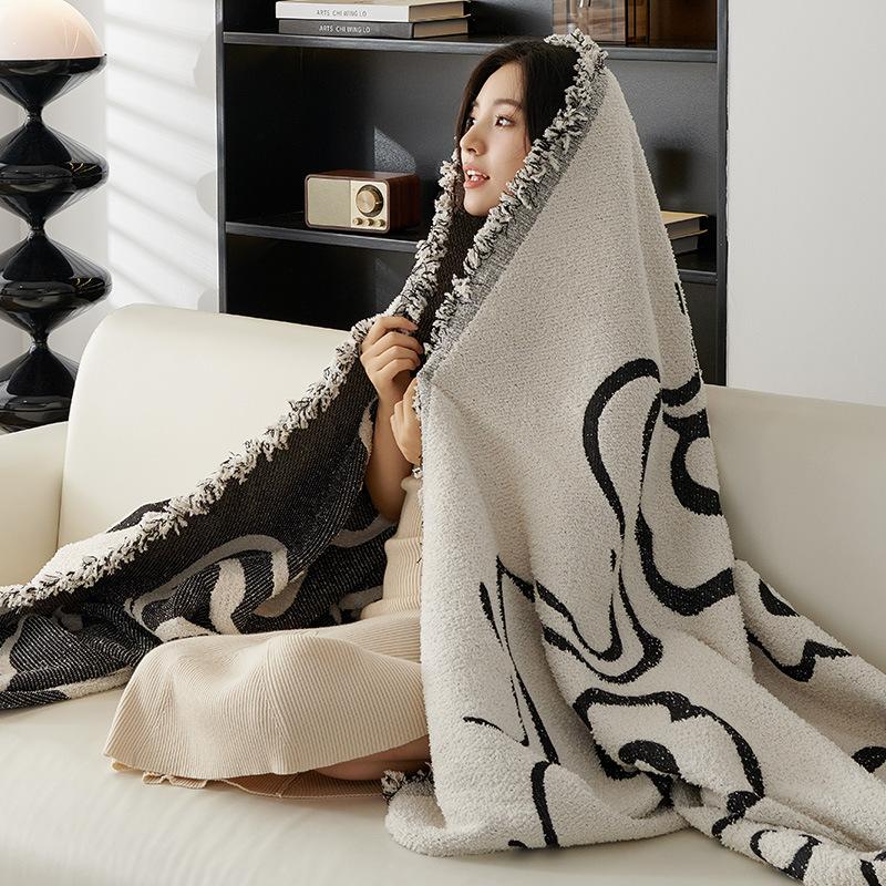 Half Velvet Sofa Towel New Flower Sofa Cover Cloth Four Seasons Universal High Sense Non-Slip Sofa Cover