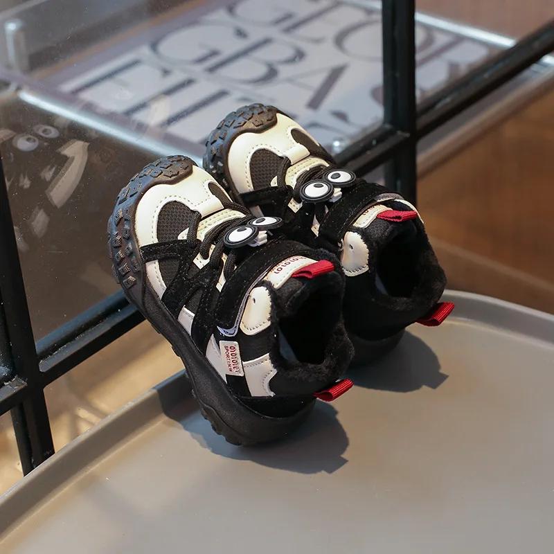 Boys Girls Running Shoes with Cute Eyes Kids Sneakers Thick Soft Sole 2024 New Fashion Children Sports Shoes with Fur Hook&loop