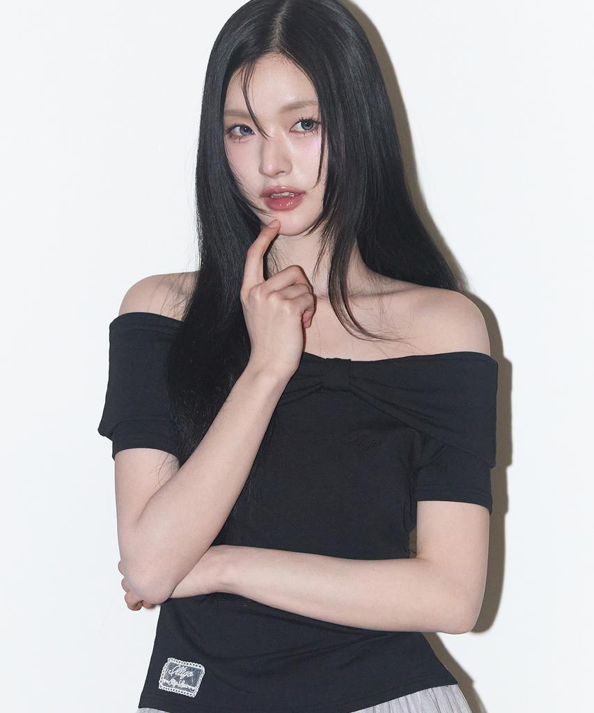 ILLIGO Bow Off-Shoulder Tee Black