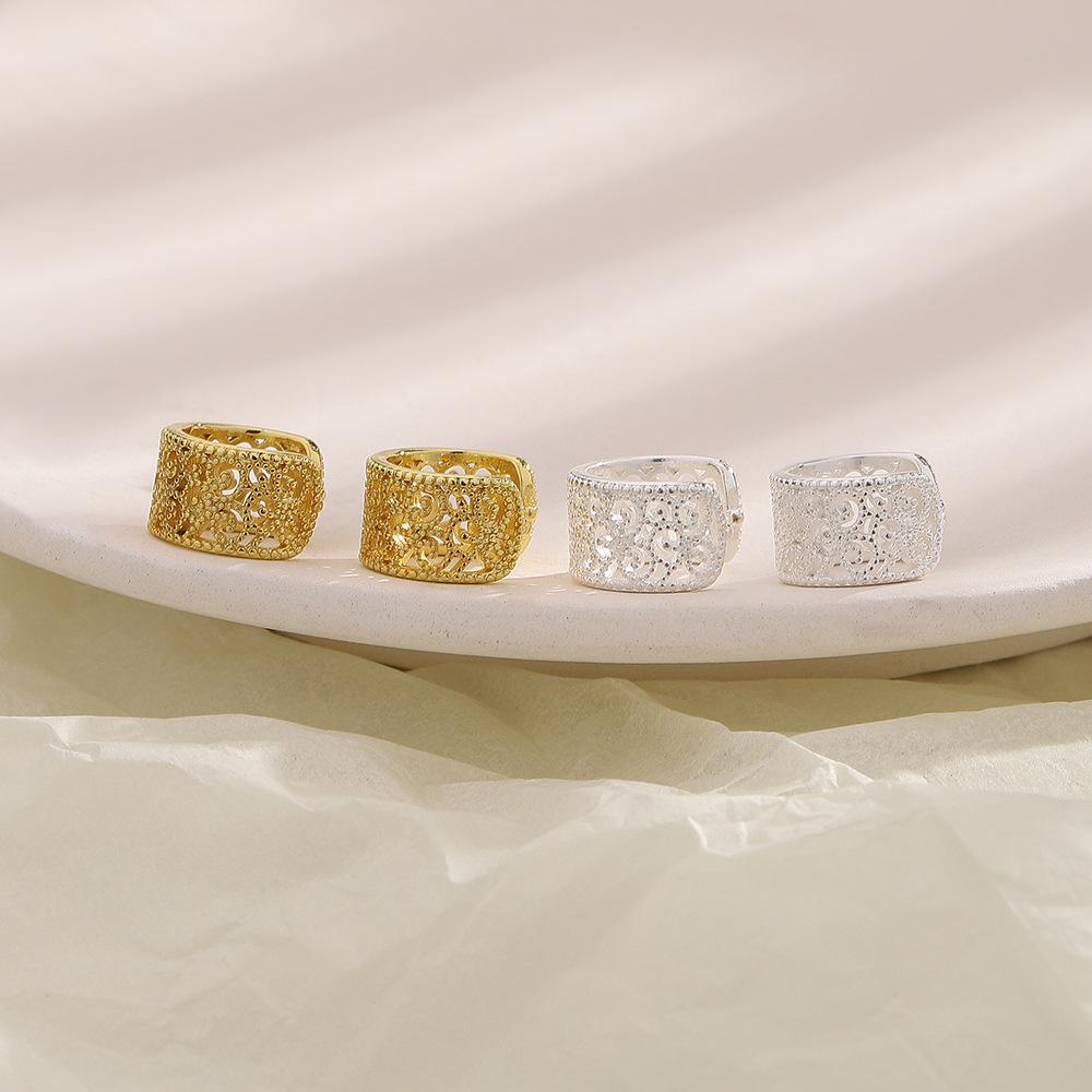 Náušnice s arabeskou bez propíchnutí uší - Vintage krajkový design Nádherný ušní manžetový klip pro ženy