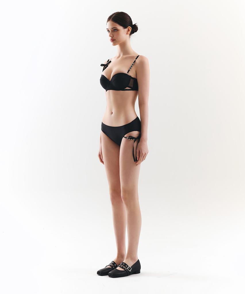 VINAJ Chain Ribbon One-Sided Low Bikini Panties (Black)
