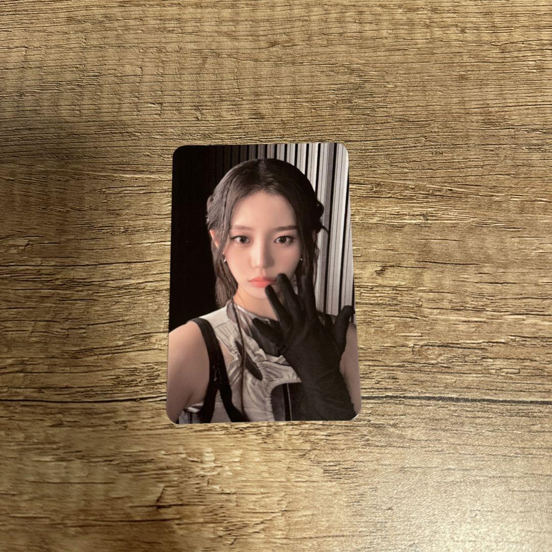 

[Б/У] babymonster yg select Китайский лимитированный бонус при покупке торговая карта Лола