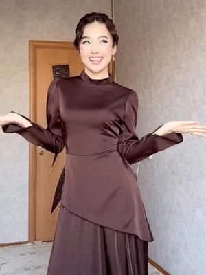 2025 Spring Solid Color Waist-Slimming Exotic Long Sleeve Midi Lace-Up Dress for Women