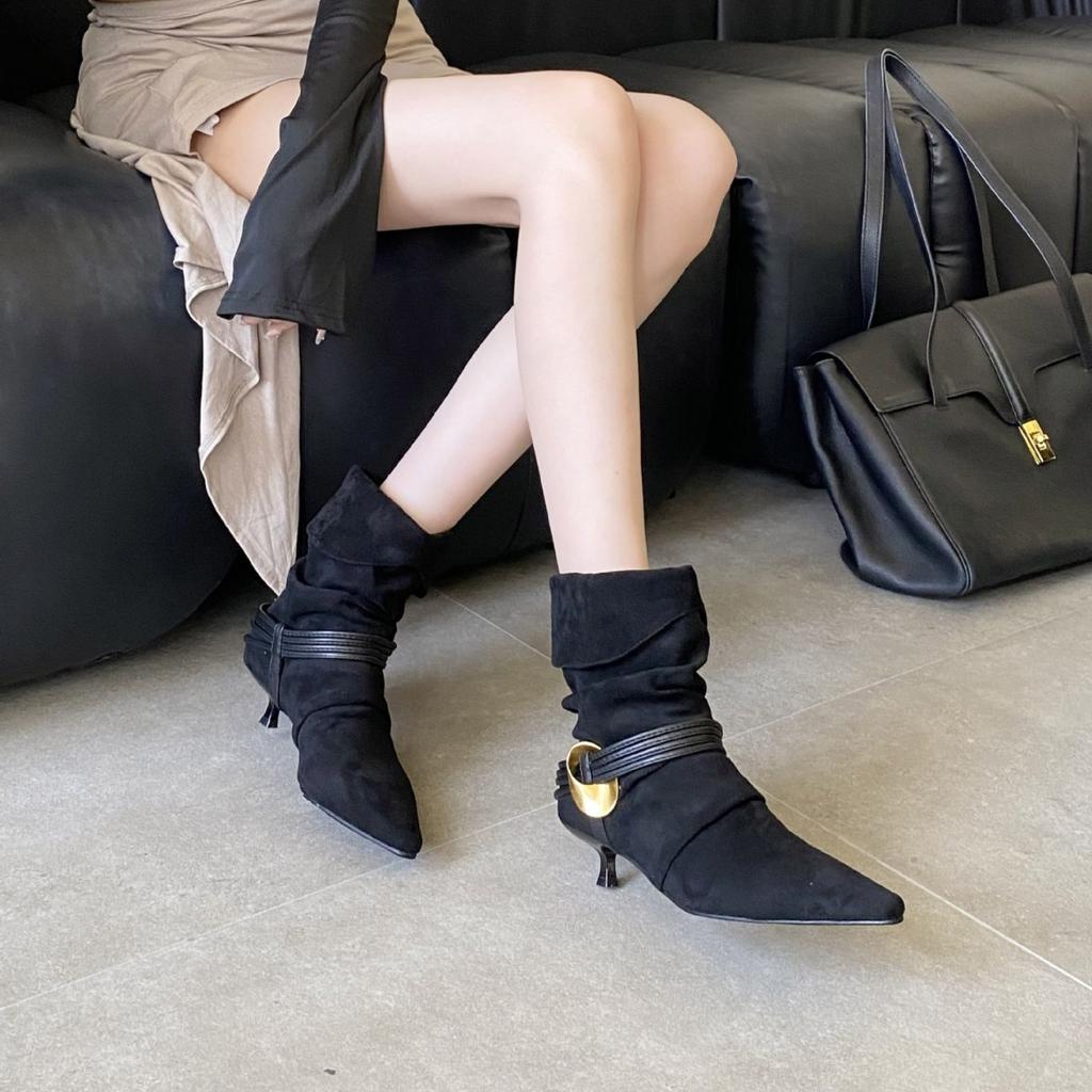 Autumn and Winter New Pointed Head Thin Heel Low Heel Temperament French Fashion Sexy Beautiful Women Short Boots