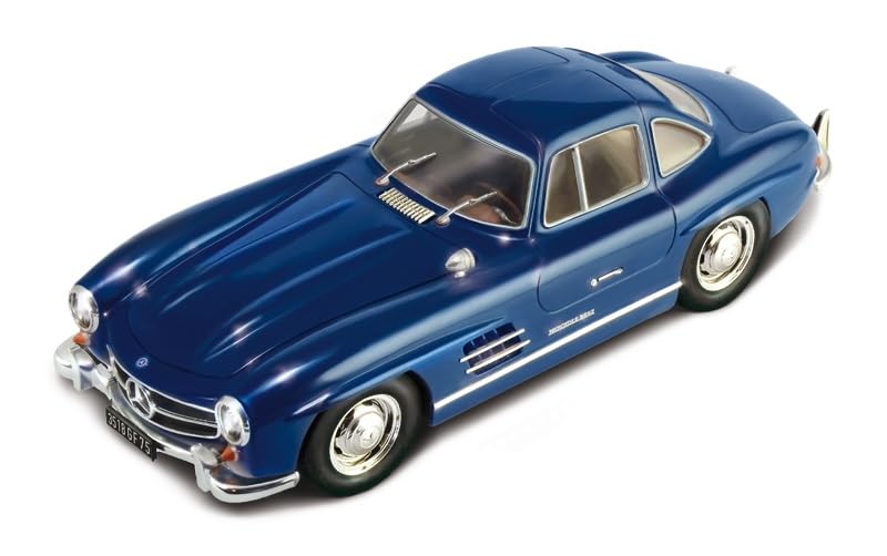 PLATZ Italeri Scale 300SL Gullwing Plastic Model Kit with Japanese Instructions 1/24 Mercedes-Benz (IT3645)