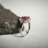 Серебряное кольцо с натуральным рубином, вес изделия 3,64 гр (2187950)