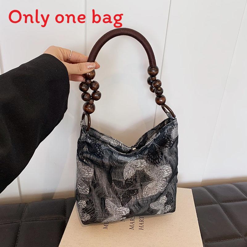 Silk Bucket Bag For Women With Magnetic Closure And Internal Phone Pocket For Daily Use