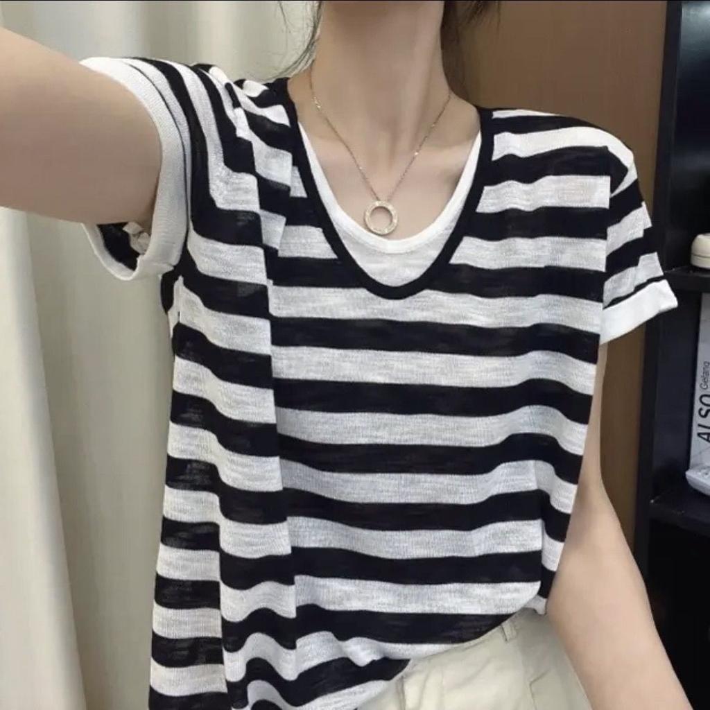 Loose and Slimming Contrasting Color Fake Two-piece Thin Ice Silk Short-sleeved T-shirt for Women To Cover Belly Plus Size Top