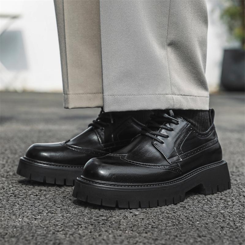 Men's casual leather shoes Classic Gentleman British Style Fashion parties or business office Black brown thick soled shoes