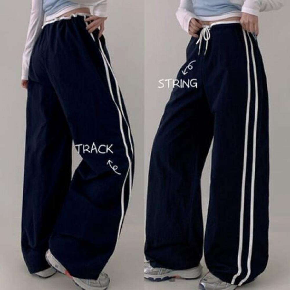 The Pink Meto Basurak String Track Wide Nylon Pants