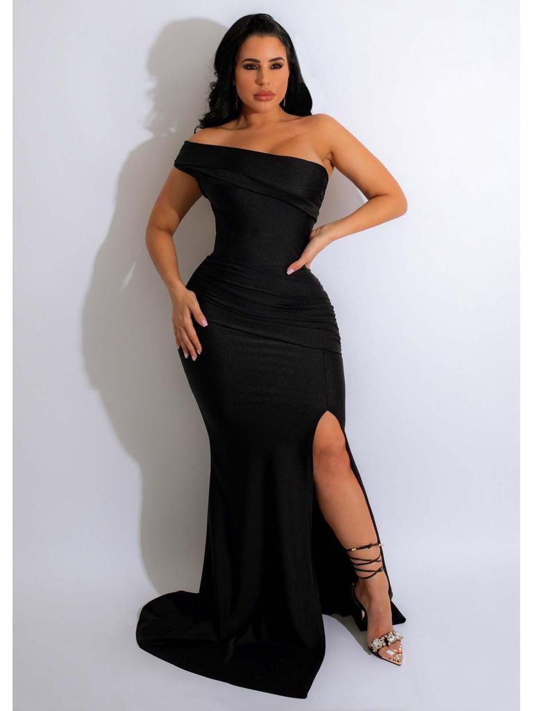 European & American Women's One-Shoulder Slit Evening Gown