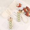 Wristlet Strap Keychain Cute Leaf Pattern Keyrings Fashion Pearl Shell Pendant Keychains for Phones Wallets Decorations