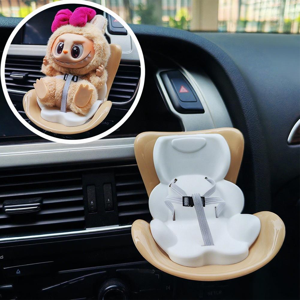 Pro LABUBU Výstup vzduchu Bezpečnostní sedačka Do auta Montovaná Makronka Panenka Aromaterapeutický klip Kreslená hračka Panenka Auto Roztomilá ozdoba