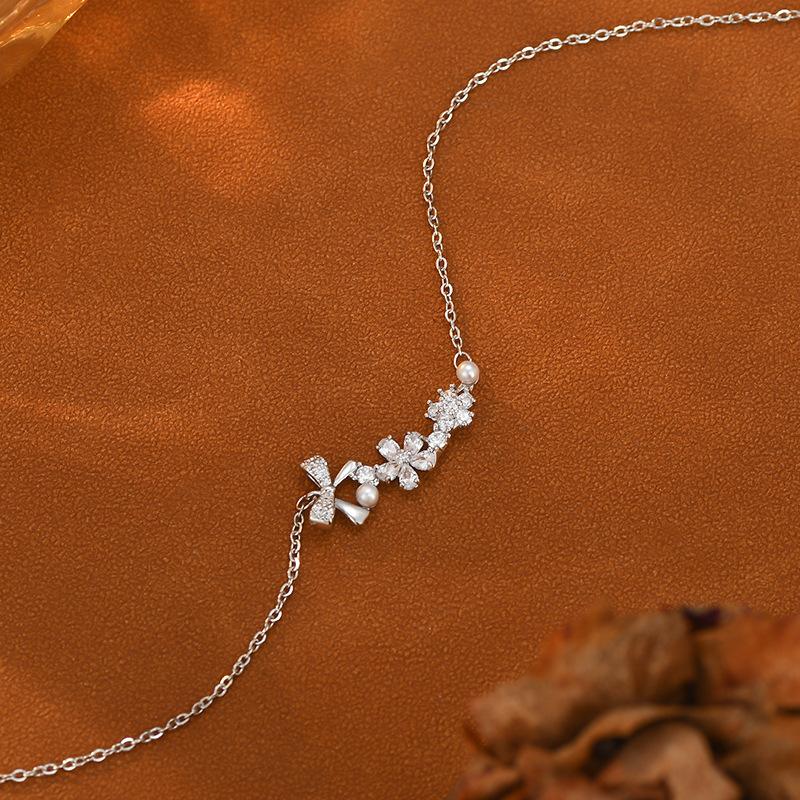 Necklaces Premium Ribbon Pearl Necklace for Women Charms Fashion Vintage Pendant Jewelry