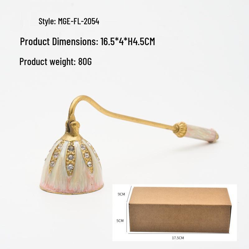 European Retro Handheld Candle Snuffer and Cover, Light Extinguisher Bell Tool, Perfect for Gifts.