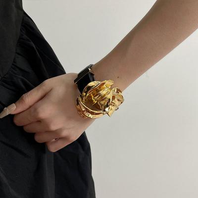 Za New European and American Entry Lux Stylish and Unique Perforated Belt Buckle Metal Flower Bracelet Minimalist Elegant Bracelet Wrist Ring