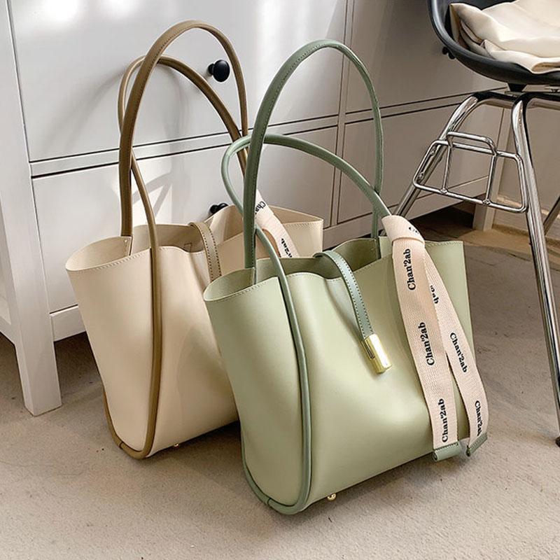 Versatile Armpit Bag Bucket Bag Women's Large Capacity Backpack Vintage Handbag Autumn and Winter
