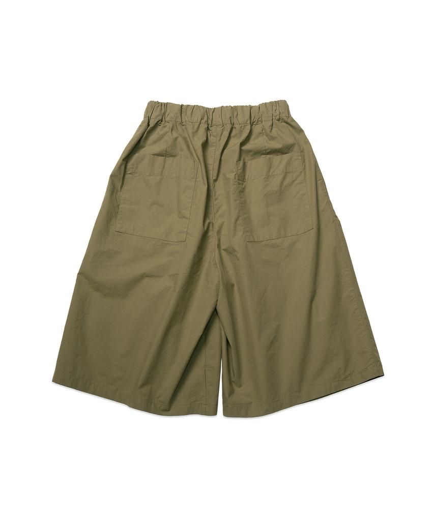 Cotton Bell Volume Pleated Shorts - Khaki