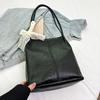 Large Capacity Lace Bow New Texture Simple Casual Commuting Underarm Portable Shoulder Bag Tote Bag