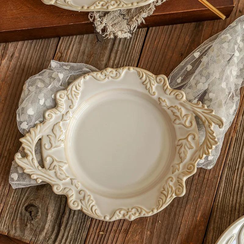Französische Retro Reliefplatte Keramikteller für Spaghetti Binauraler Dessertteller Westlicher Speiseteller Leichte Luxus-Tischware