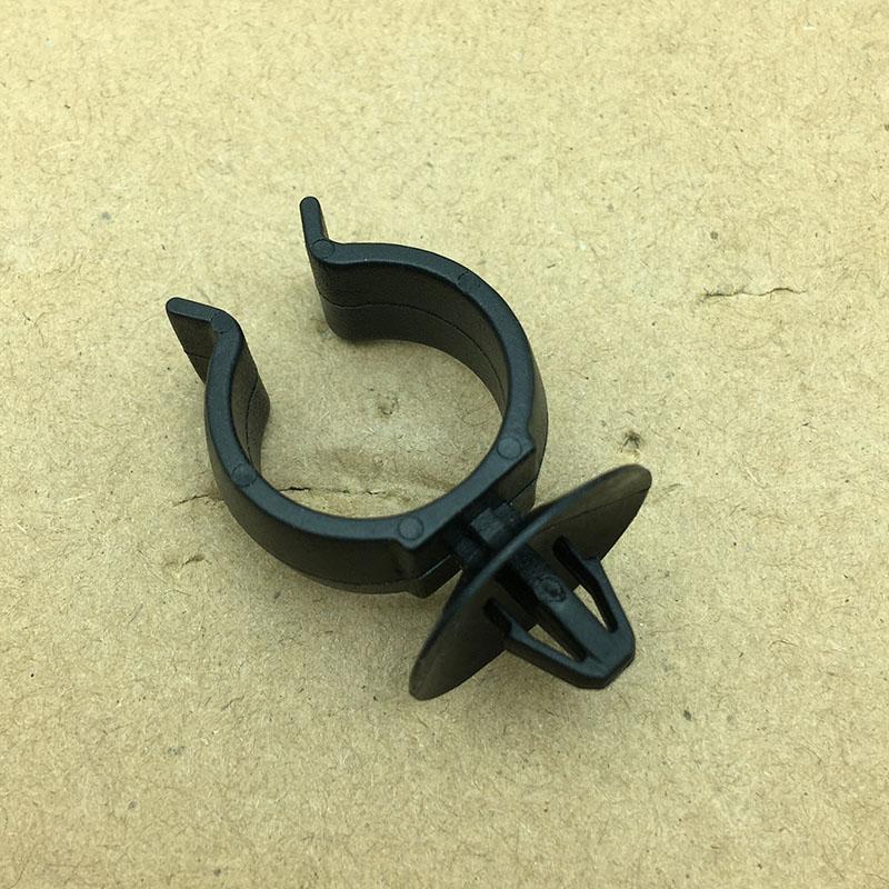 10pcs For Automobile Engine compartment chassis under guard oil pipe line line soft water pipe harness bracket clips