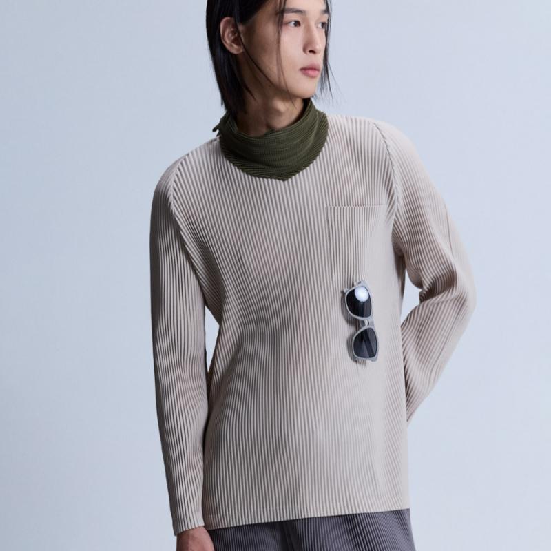 Pleats Me Men Trigonal Mesh Pleats Scarf Upscs326001
