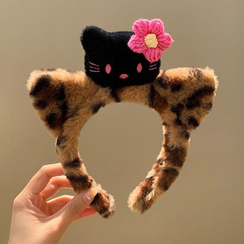 Cartoon Plush Headband: Cute Hair Accessory for Women & Kids, Perfect for Face Washing