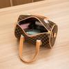 Quality bag Single shoulder portable messenger Yuantong bag Retro fashion niche mobile phone cosmetic bag