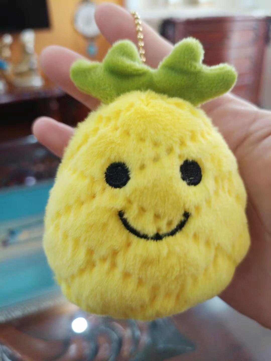 

New fruit series plush toy pineapple strawberry watermelon doll wedding throwing doll grabbing machine doll Fruit series