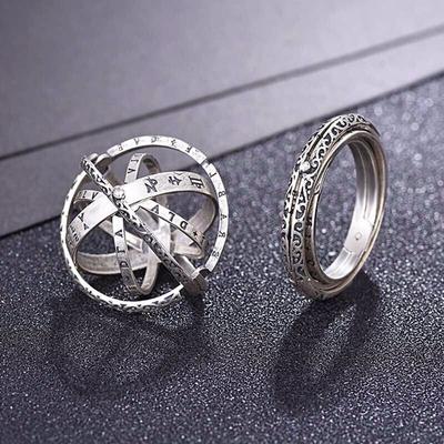 Anelli in Lega Astronomica Sferica Vintage per Uomo e Donna Anello Cosmico Rotante Complesso Creativo Anello Rotante Deformabile Collana