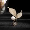 Elegant Pearl Brooch for Women's Suits - High-End Jewelry Pin