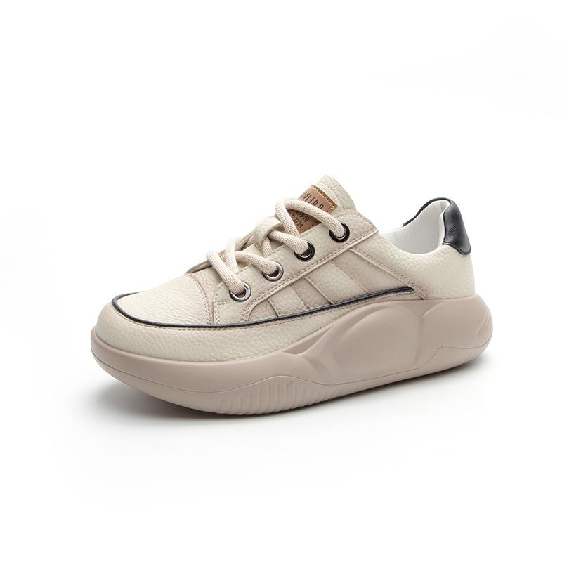 Inner height increase 4cm 2025 summer new leather surface retro soft sole thick sole fashion sports versatile hollow casual shoes