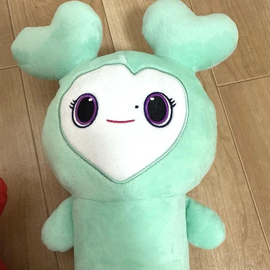 [USED] TWICE LOVELYS NobiFunya Big Plush Toy