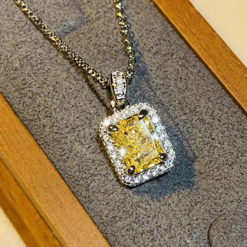 Huitan Noble Yellow Cubic Zirconia Necklace for Women Wedding Engagement Temperament Elegant Lady Necklace Fancy Gift Jewelry