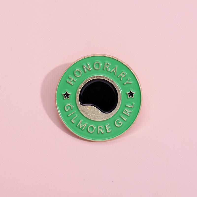 Girls Gilmore Creative Honor Coffee Brooch Distinctive Green Geometric Letter Brooch Pin