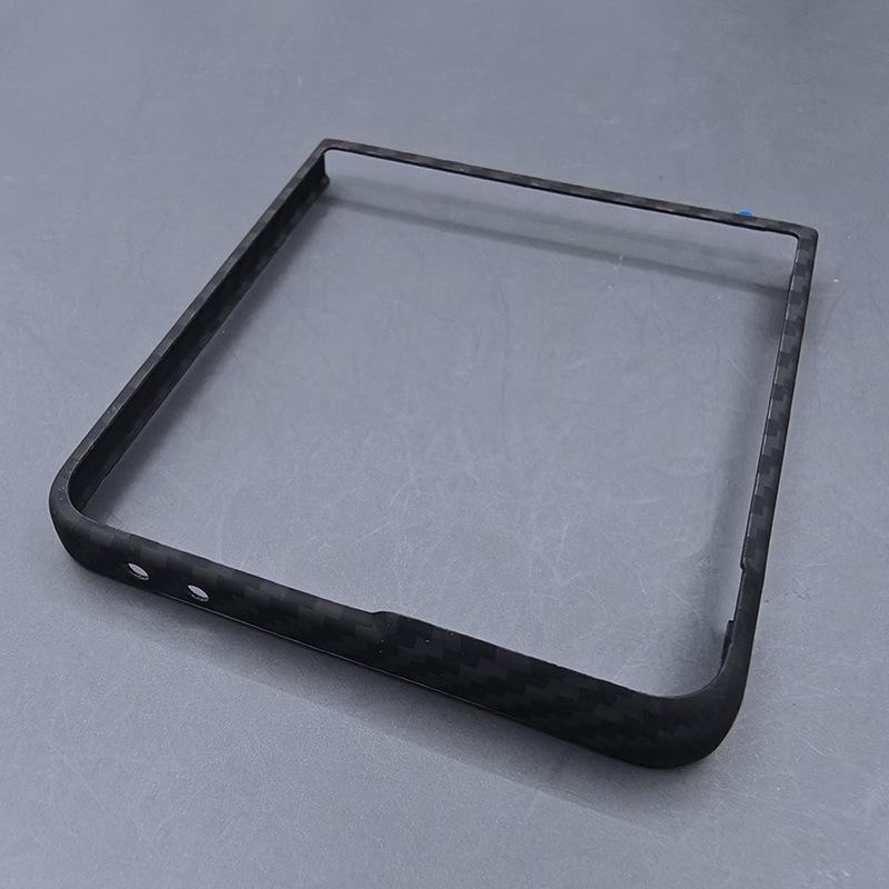 Samsung ZFlip7 Kevlar Phone Case: Folding Lightweight Aramid Fiber with Mid-axis Magnetic Feature